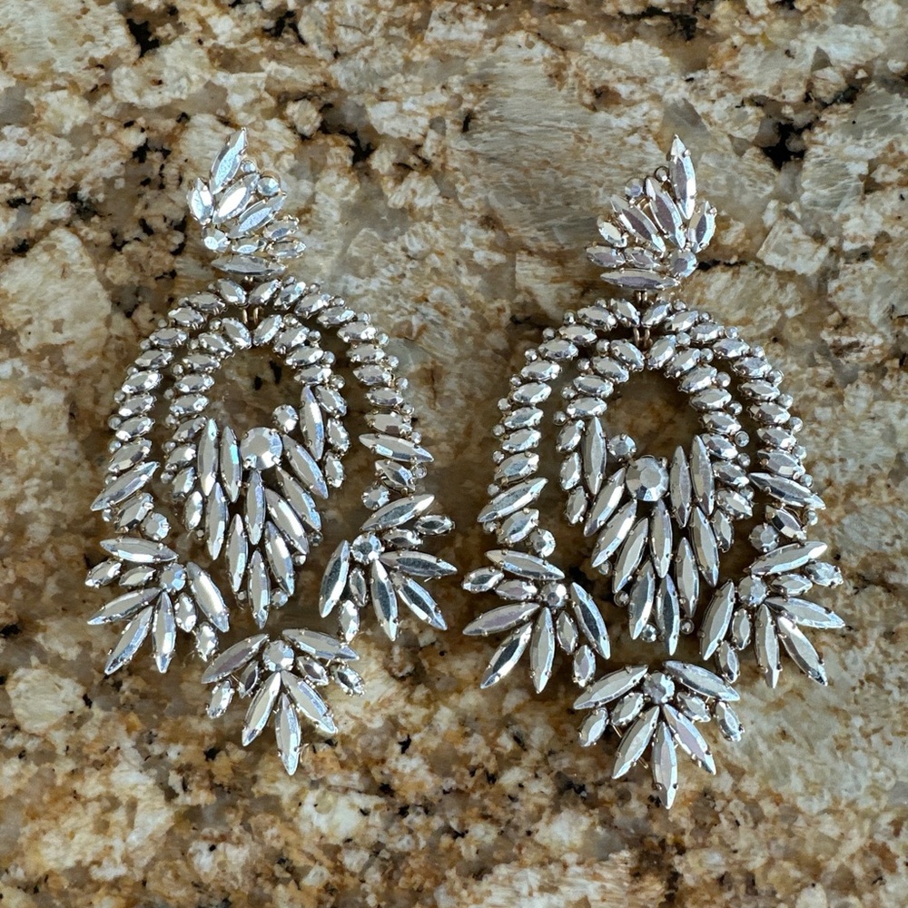 Bcbg Metallic Gold Chandelier Earrings (New Without Tags)